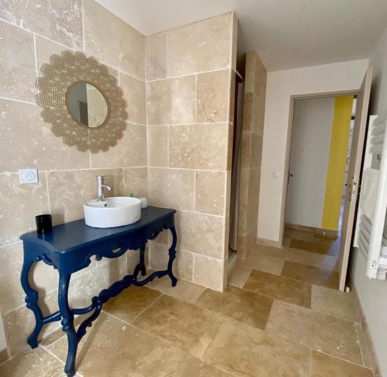 Appartements Cabiscol Beaucaire  Exteriör bild
